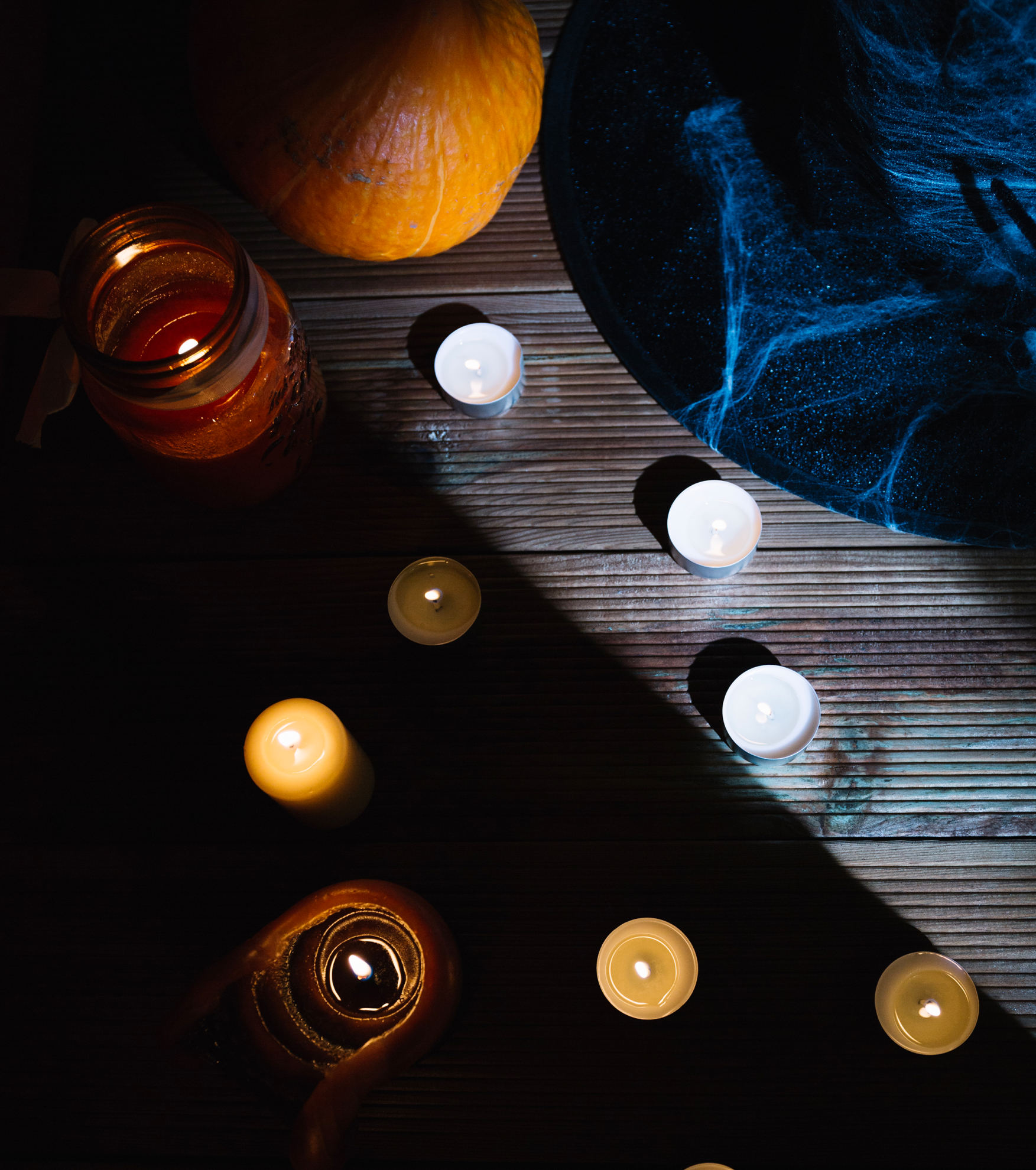 Theta Healing, Jass, Yaşam Koçluğu, Numeroloji, Astroloji